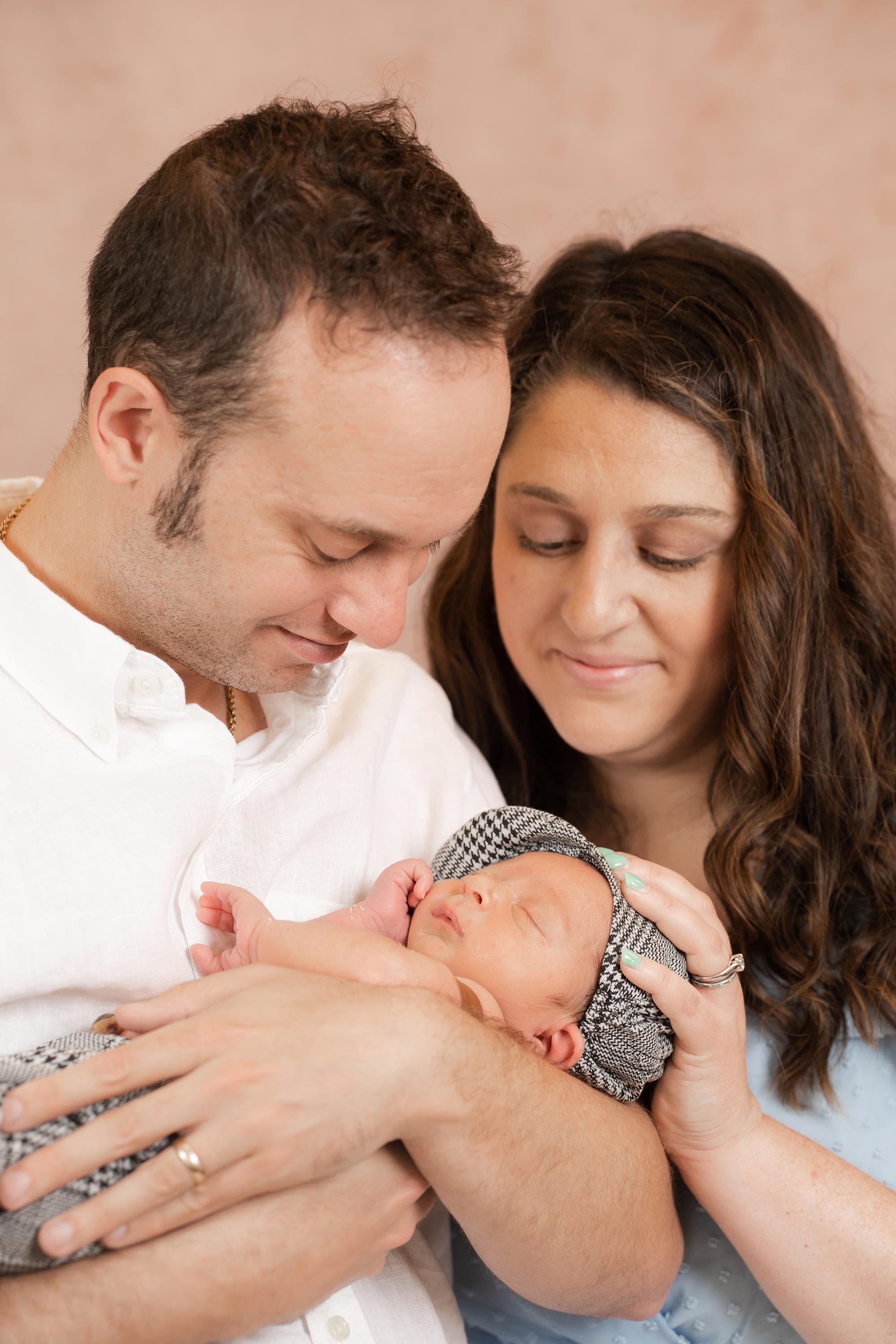 When their clinic missed their IUI window, they tried Mosie and found success!